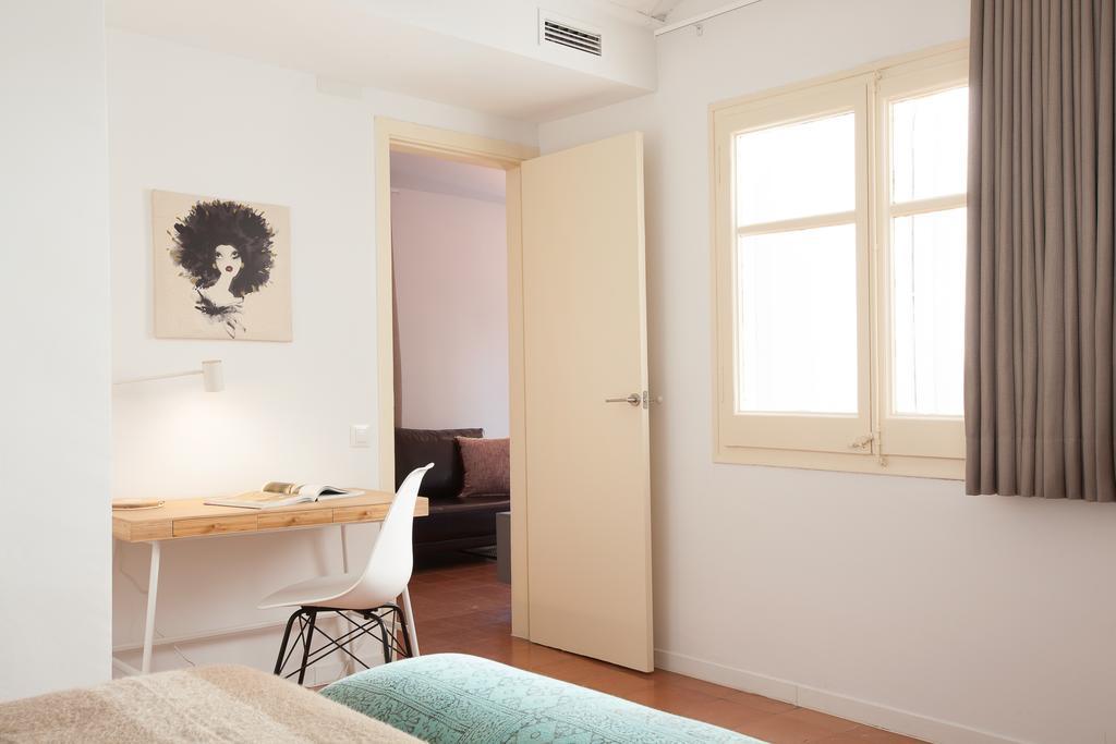 Click&Flat Europa Fira Apartments Л'Успіталет-да-Любрагат Екстер'єр фото