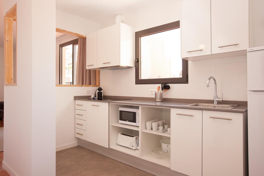 Click&Flat Europa Fira Apartments Л'Успіталет-да-Любрагат Екстер'єр фото